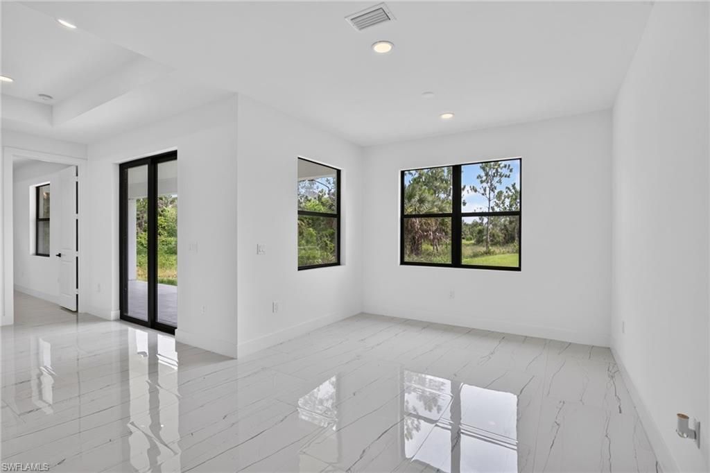 3434 27th Ave Ne, Naples, FL 34120 Photo