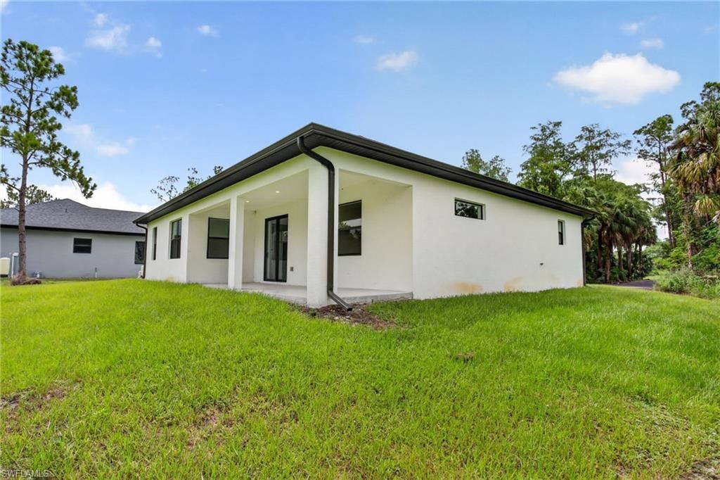 3434 27th Ave Ne, Naples, FL 34120 Photo