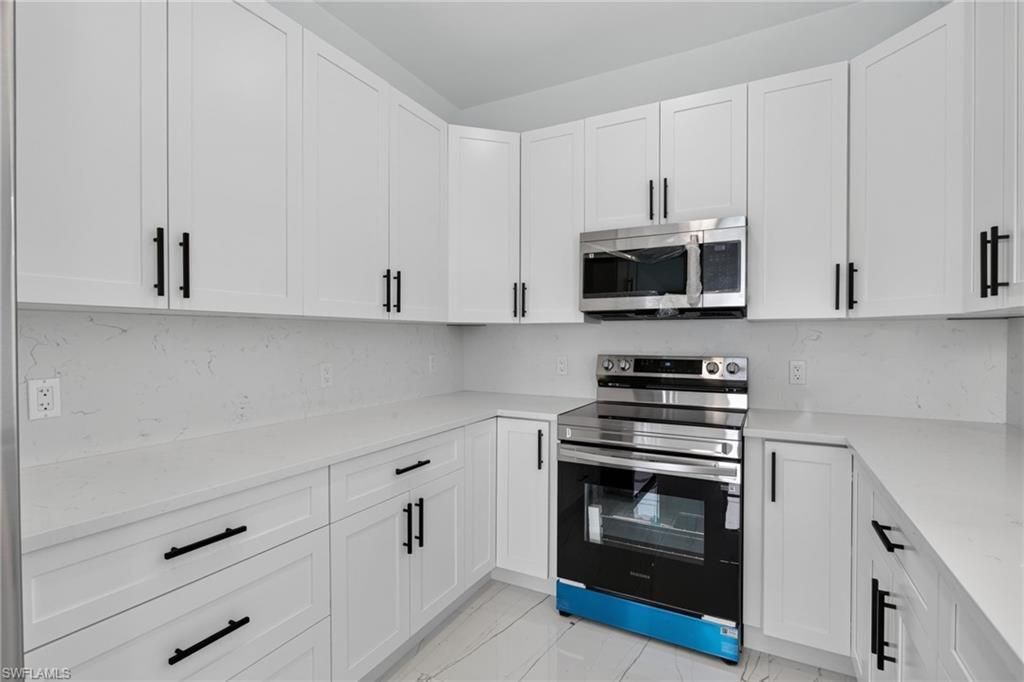 3434 27th Ave Ne, Naples, FL 34120 Photo