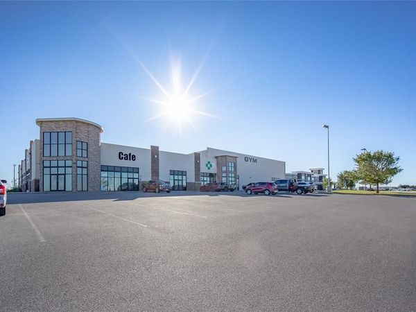 4200 Carriage Way, Weatherford, OK 73096