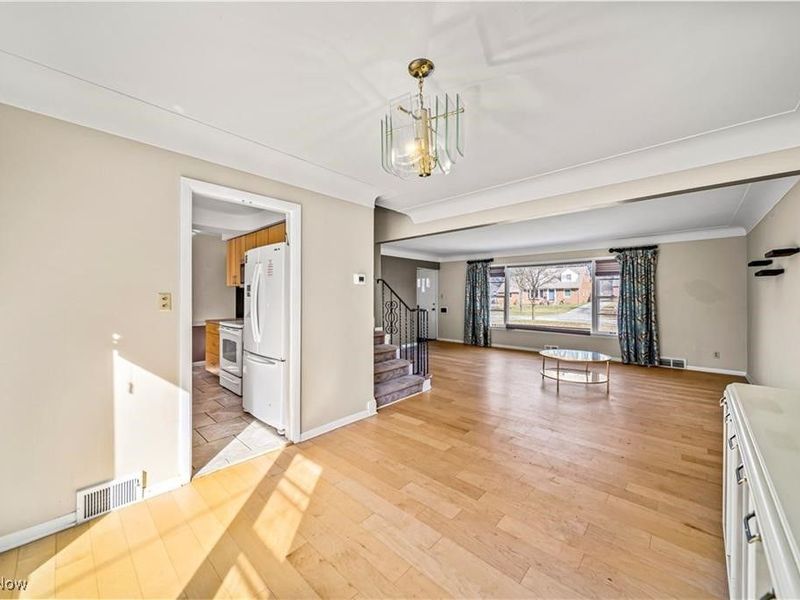 21516 Halworth Road, Beachwood, OH 44122 Photo 9