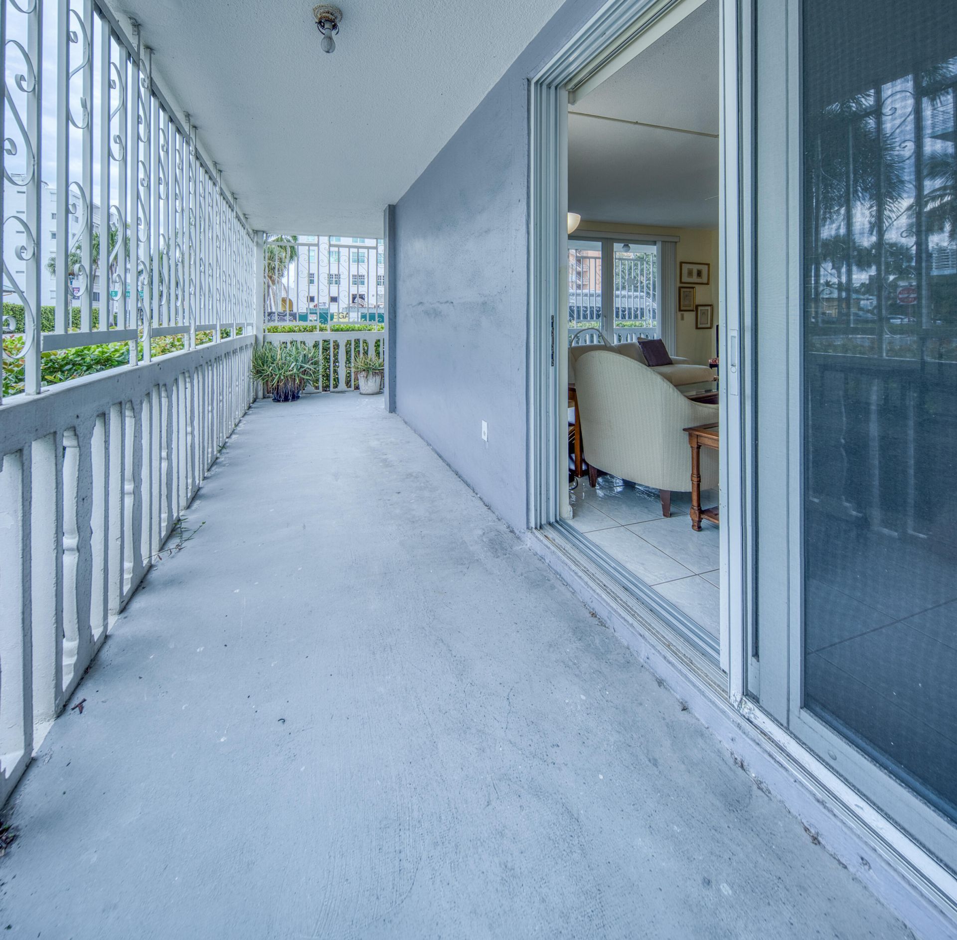 1 S Lakeside Drive, Unit A4, Lake Worth Beach, FL 33460 Photo