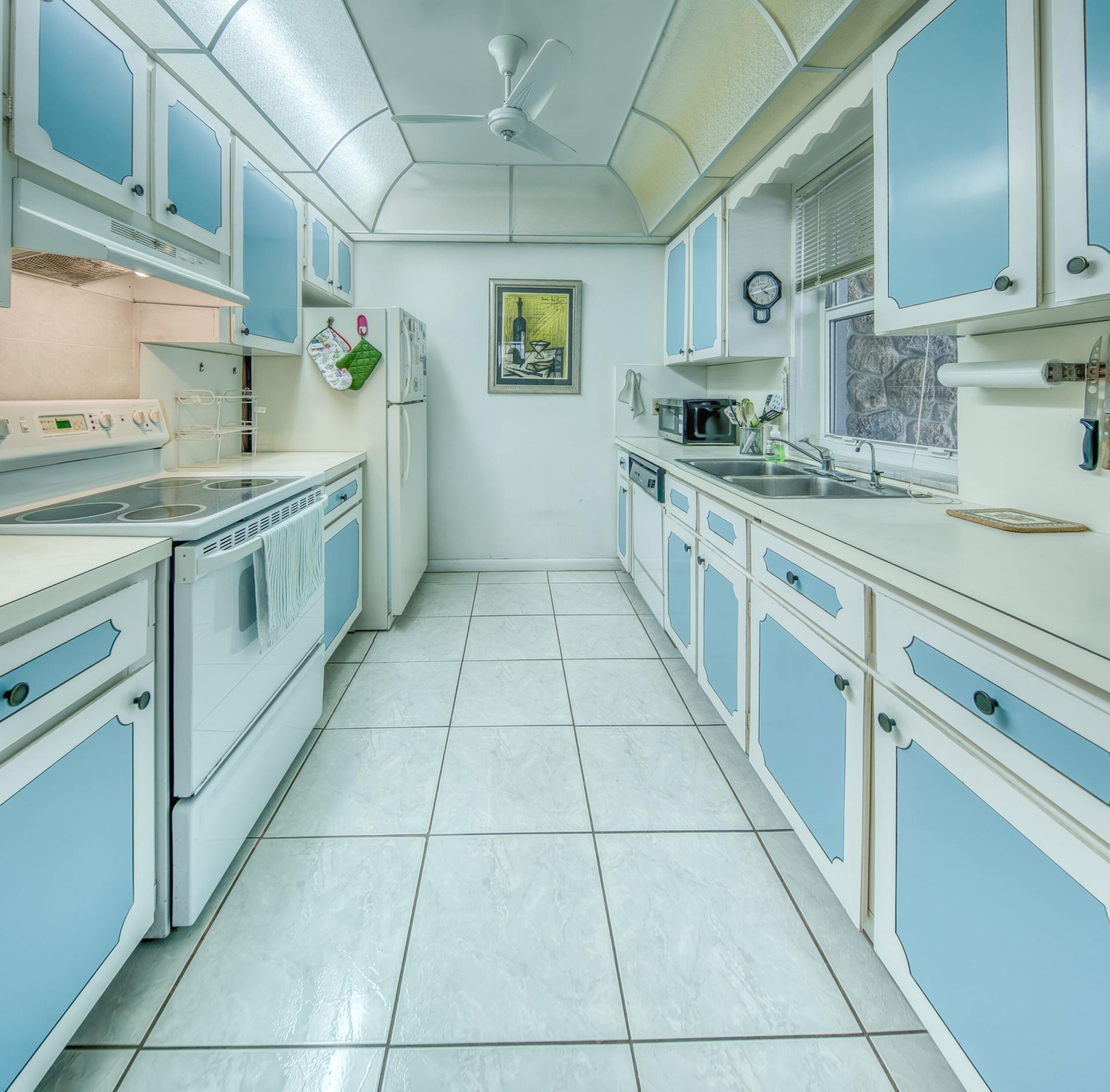 1 S Lakeside Drive, Unit A4, Lake Worth Beach, FL 33460 Photo