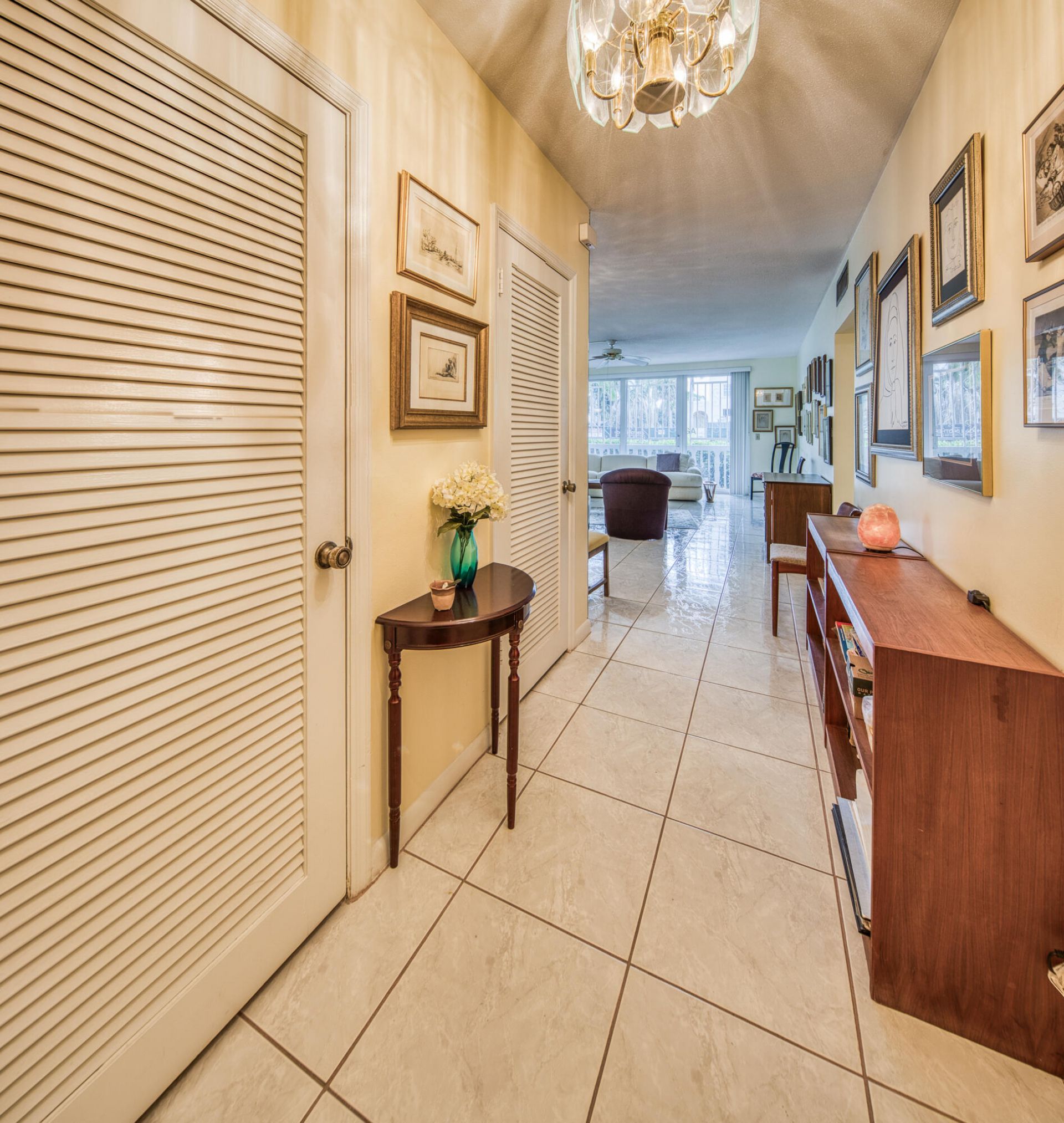 1 S Lakeside Drive, Unit A4, Lake Worth Beach, FL 33460 Photo