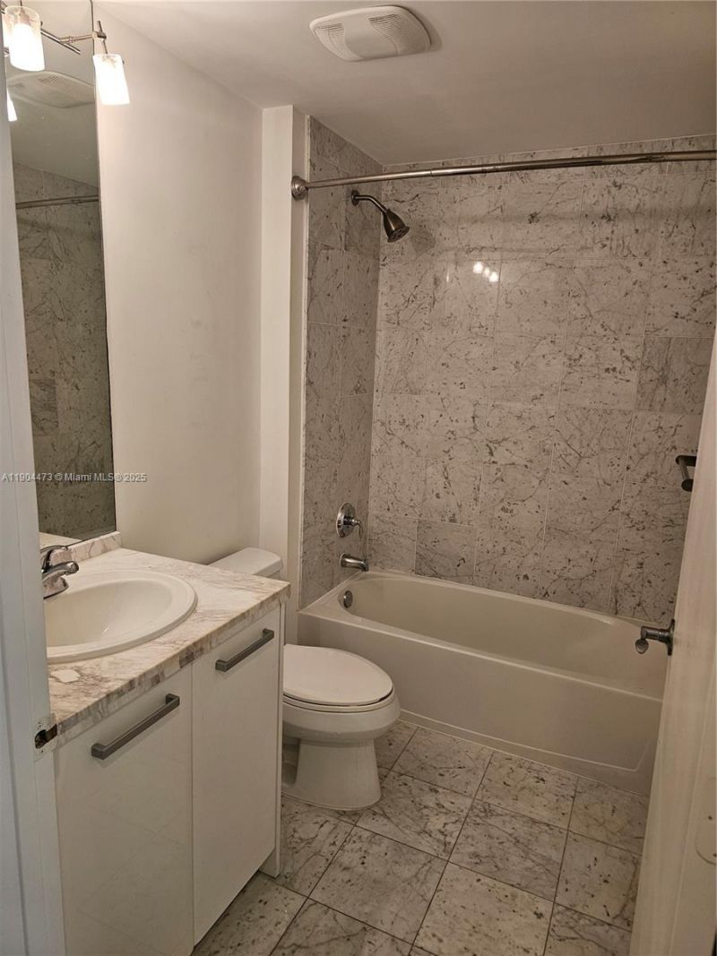 244 Biscayne Blvd, Unit 908, Miami, FL 33132 Photo
