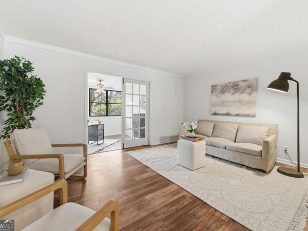 73 Montre Square, Atlanta, GA 30327