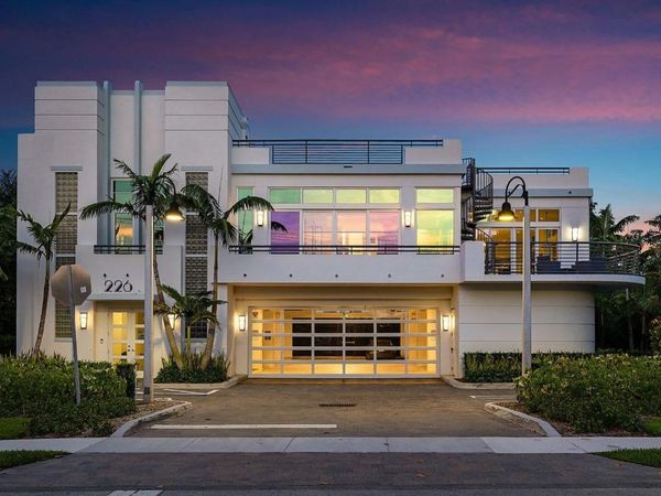 226 Palm Court, Delray Beach, FL 33444