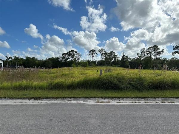 10627 Lighter Wood Lane, Fort Pierce, FL 34945