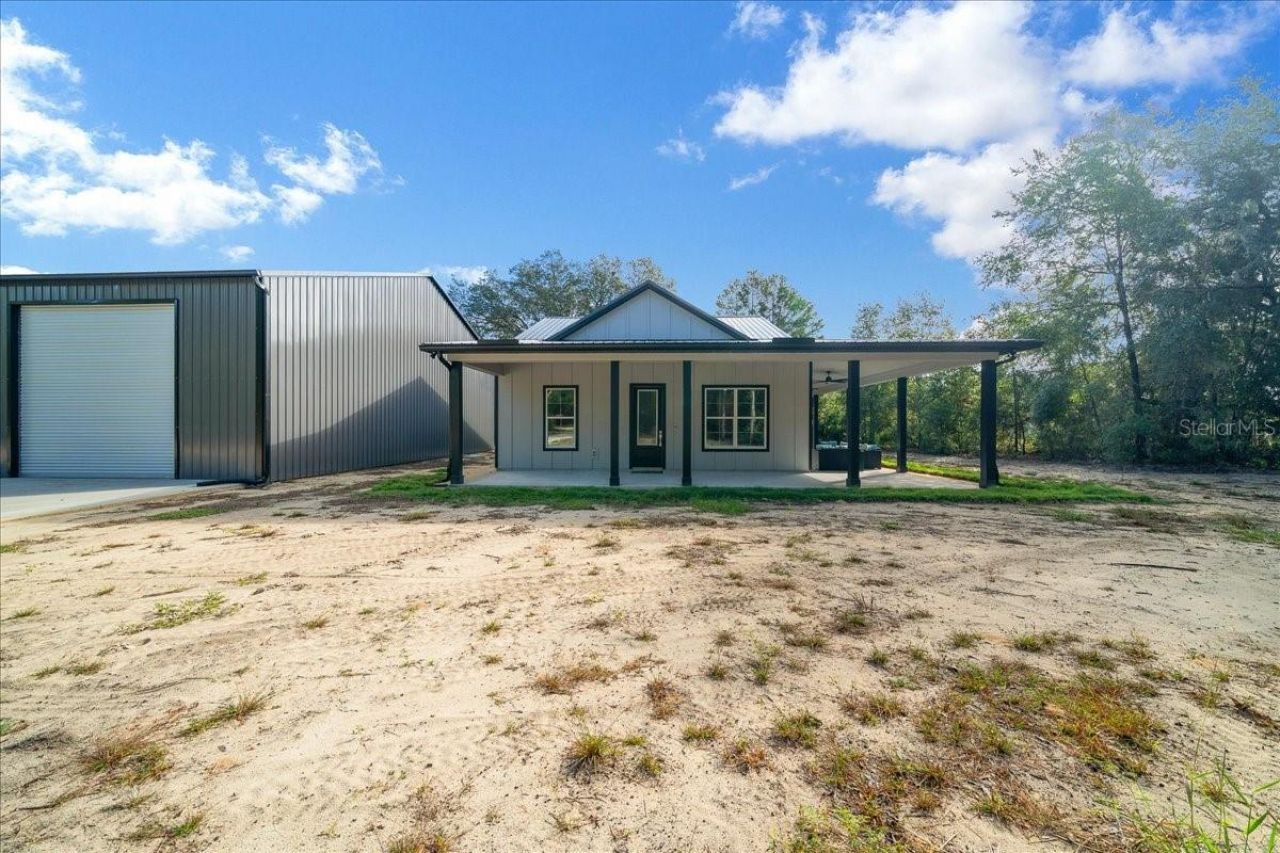 252 Malauka Road, Ocklawaha, FL 32179 Photo