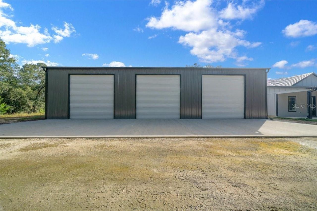 252 Malauka Road, Ocklawaha, FL 32179 Photo