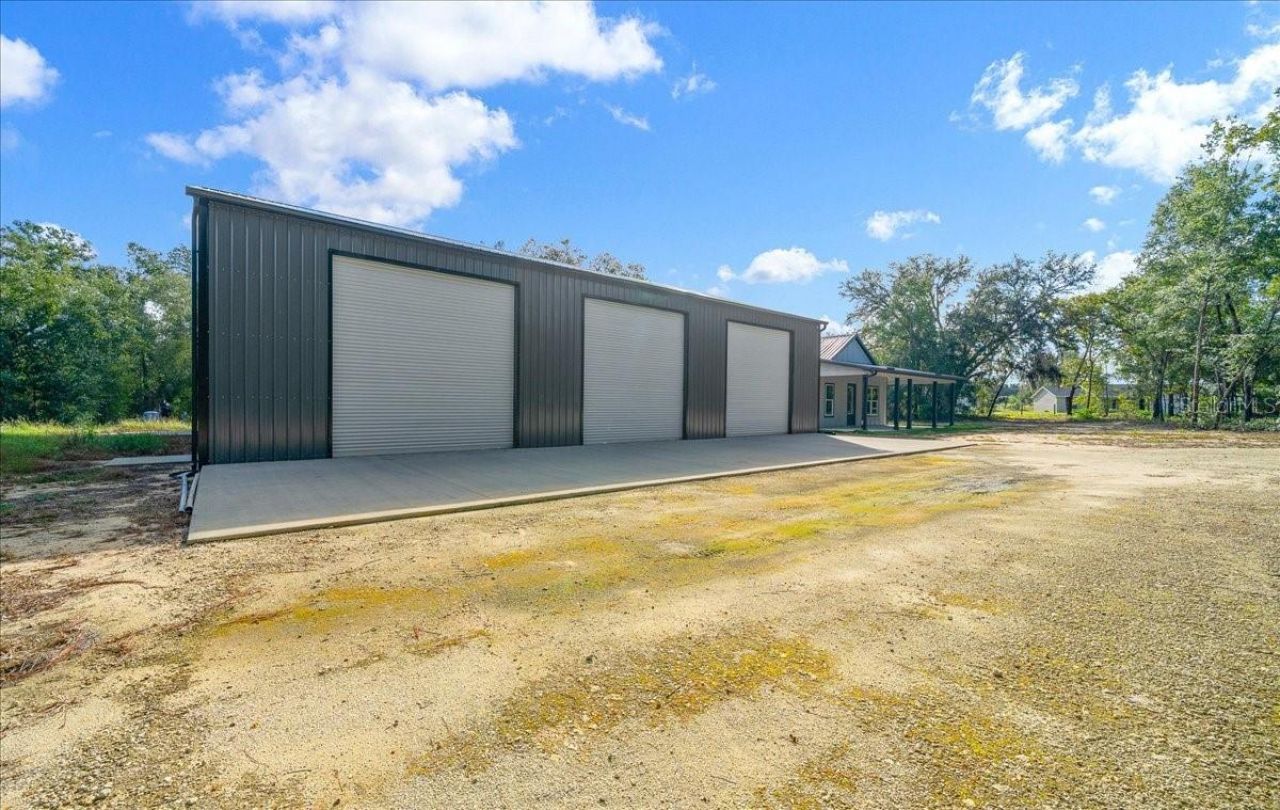 252 Malauka Road, Ocklawaha, FL 32179 Photo