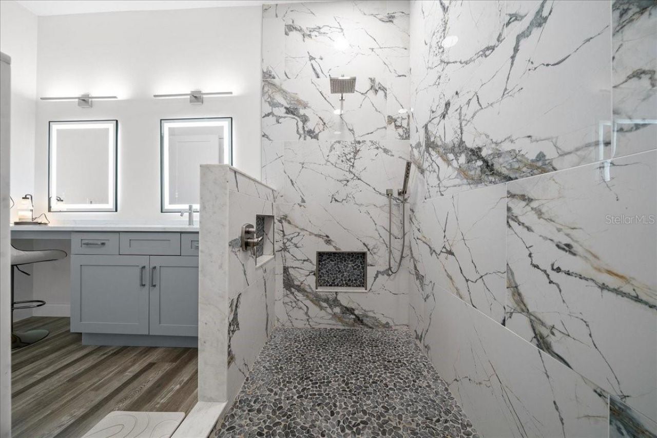 252 Malauka Road, Ocklawaha, FL 32179 Photo