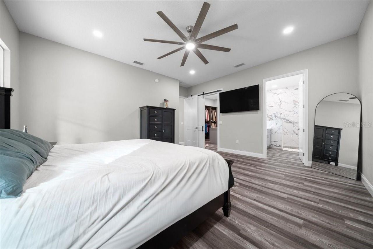 252 Malauka Road, Ocklawaha, FL 32179 Photo