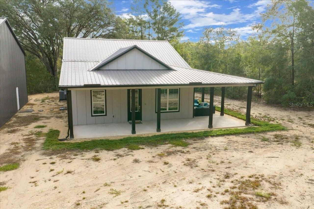 252 Malauka Road, Ocklawaha, FL 32179 Photo