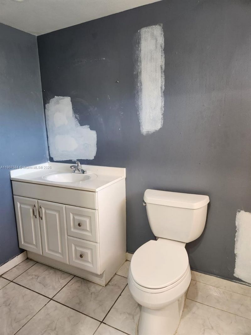 8101 SW 73rd Ave, Unit 30, Miami, FL 33143 Photo