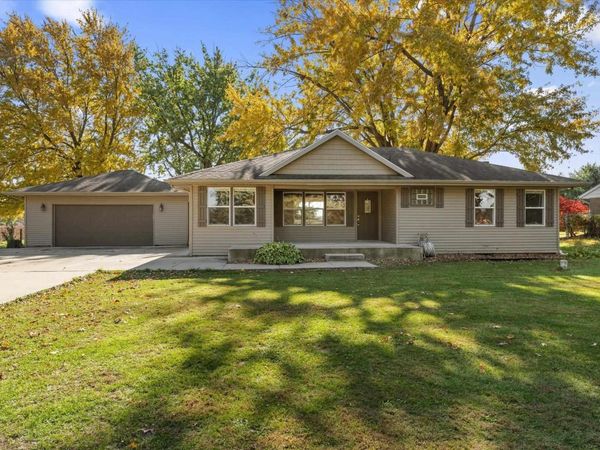 16170 Jackson Road, Mishawaka, IN 46544