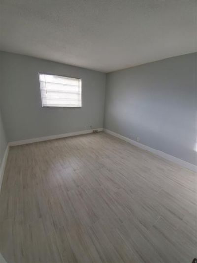 2743 NW 47th Ter, Unit 604, Lauderdale Lakes, FL 33313 Photo