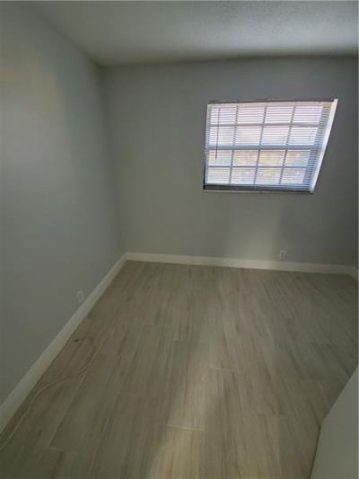 2743 NW 47th Ter, Unit 604, Lauderdale Lakes, FL 33313 Photo