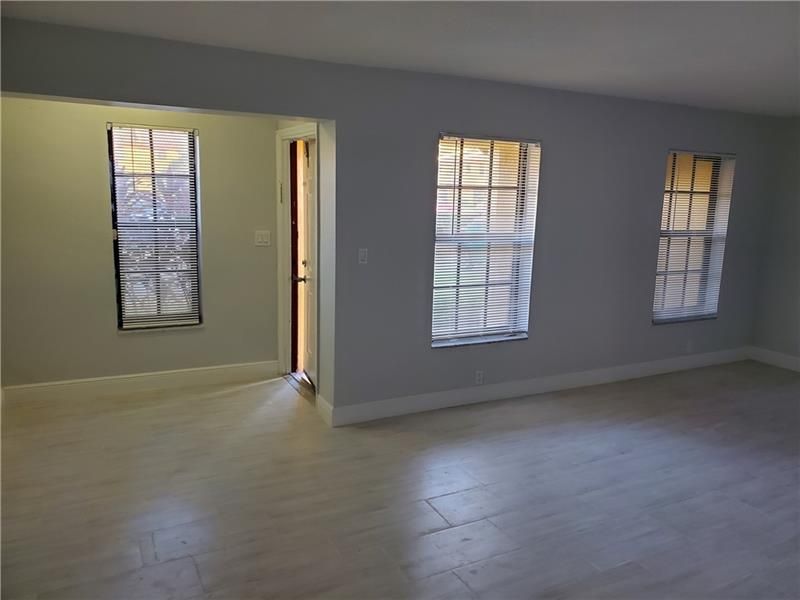 2743 NW 47th Ter, Unit 604, Lauderdale Lakes, FL 33313 Photo