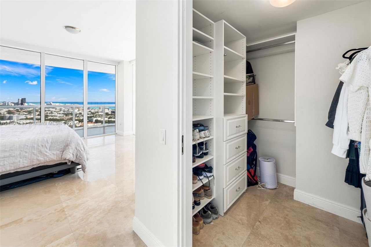 450 Alton Rd, Unit 3010, Miami Beach, FL 33139 Photo