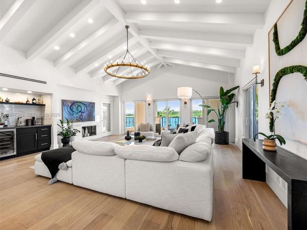 2236 Fisher Island Dr, Unit 3306, Miami Beach, FL 33109