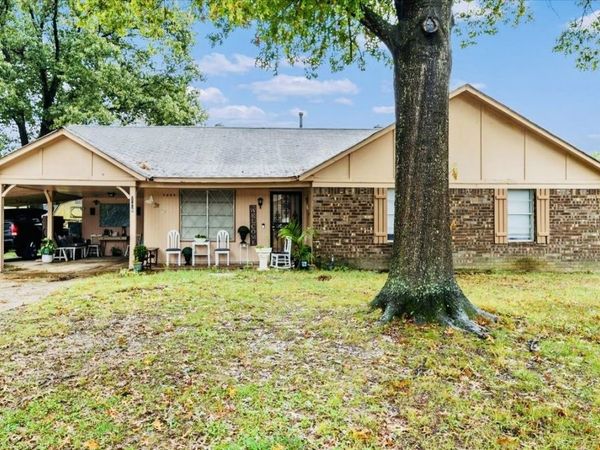 7089 E FOXHILL DR, Bartlett, TN 38135