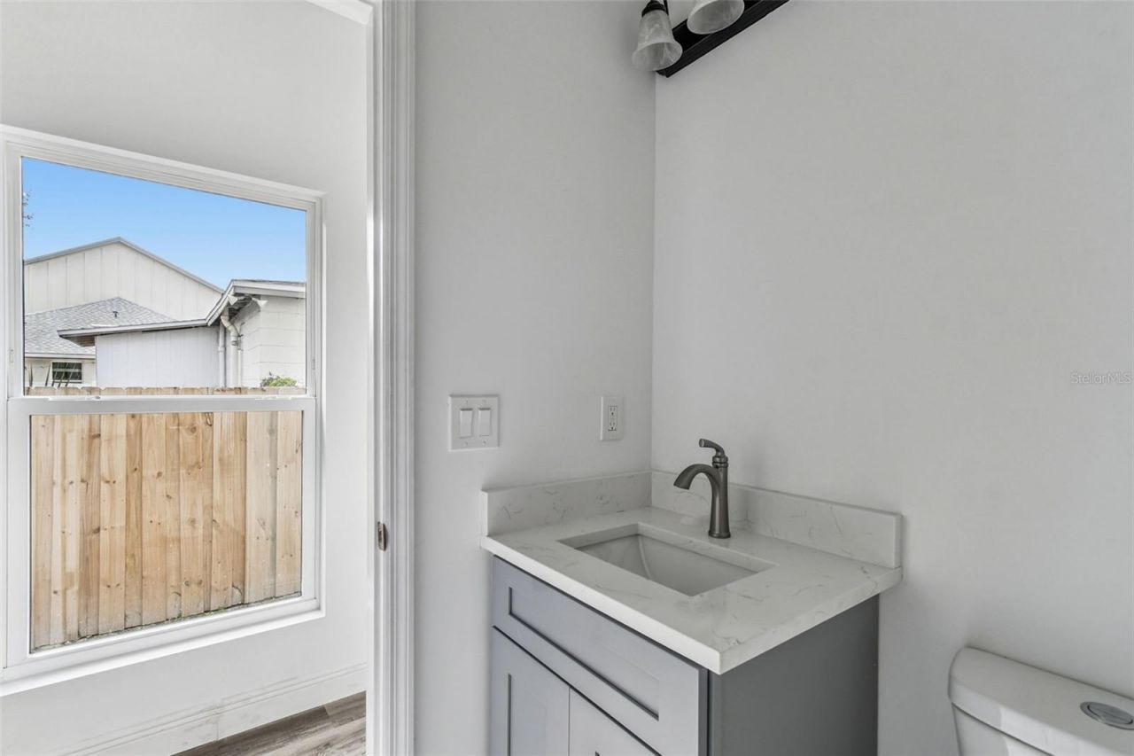 2313 E Columbus Drive, Tampa, FL 33605 Photo