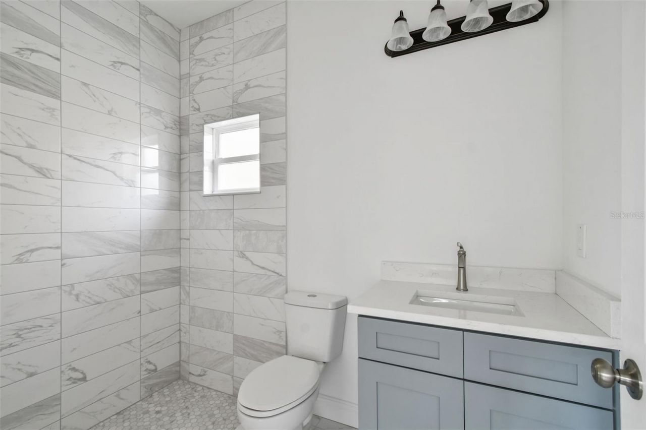 2313 E Columbus Drive, Tampa, FL 33605 Photo