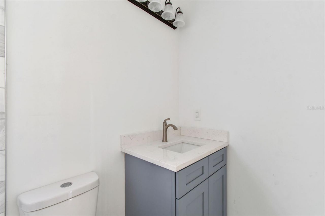 2313 E Columbus Drive, Tampa, FL 33605 Photo