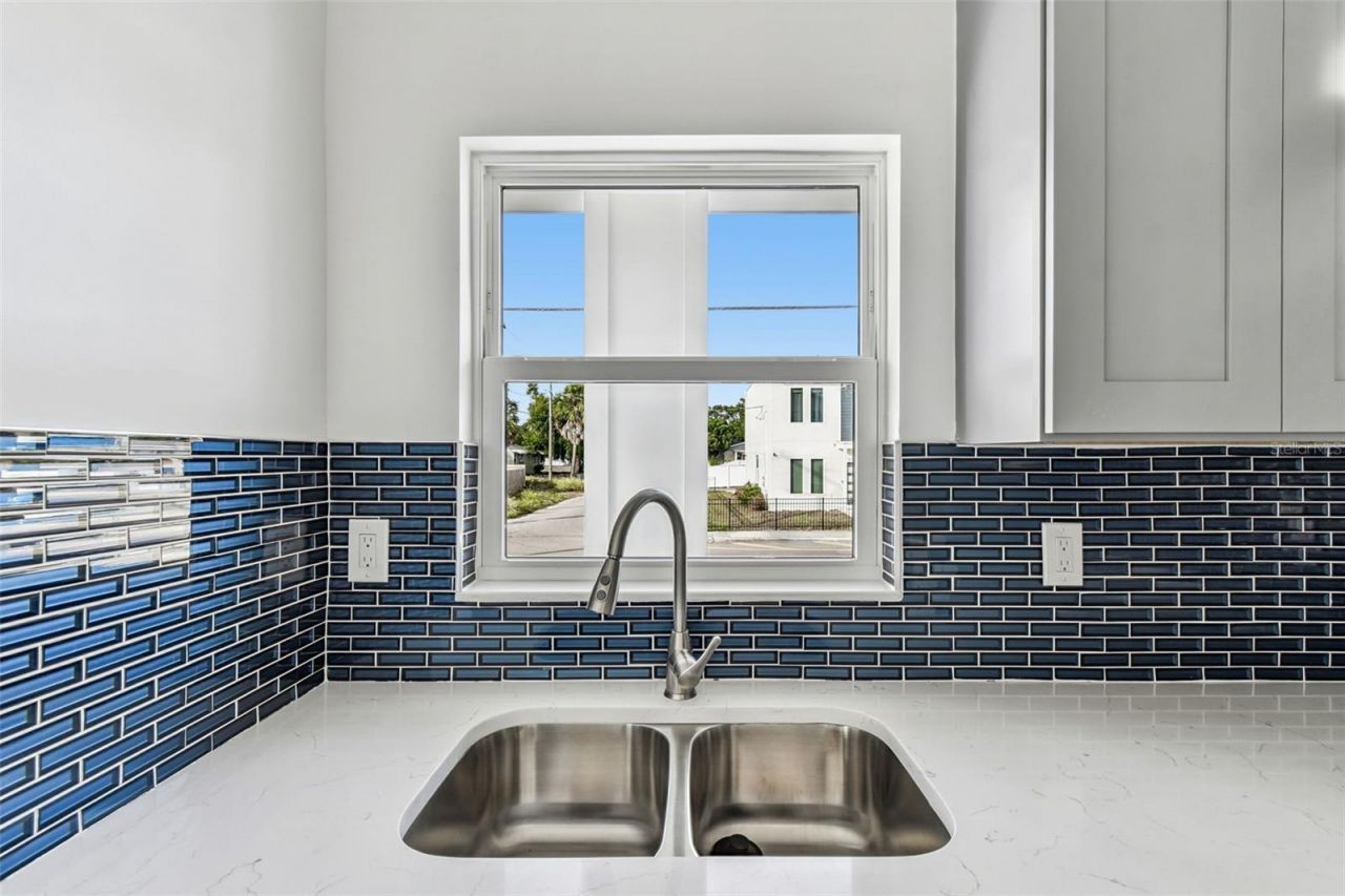 2313 E Columbus Drive, Tampa, FL 33605 Photo