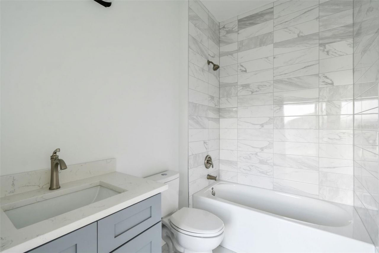 2313 E Columbus Drive, Tampa, FL 33605 Photo