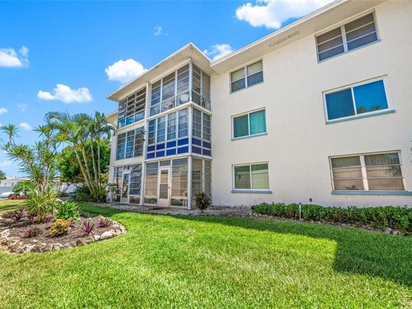 708 TAMIAMI TRAIL S, Unit 120, VENICE, FL 34285