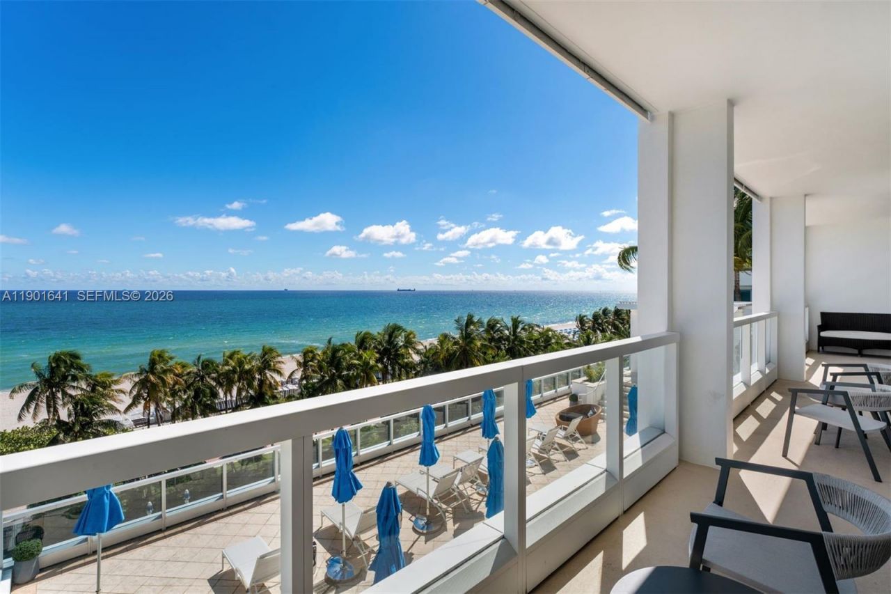4391 Collins Ave, Unit 512, Miami Beach, FL 33140 Photo
