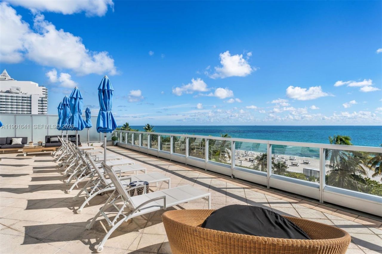 4391 Collins Ave, Unit 512, Miami Beach, FL 33140 Photo