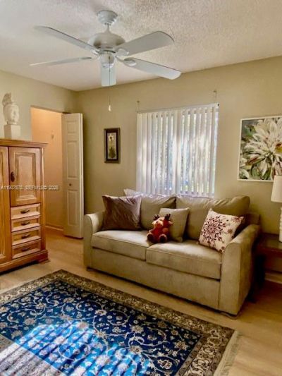 442 Pine Glen Ln, Unit D-2, Greenacres, FL 33463 Photo
