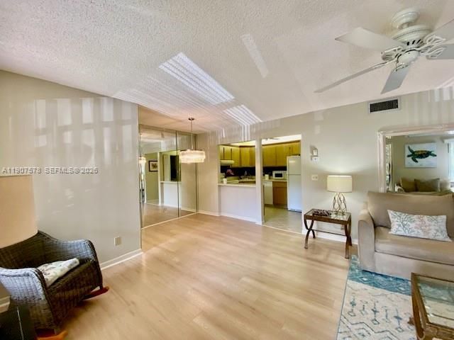 442 Pine Glen Ln, Unit D-2, Greenacres, FL 33463 Photo