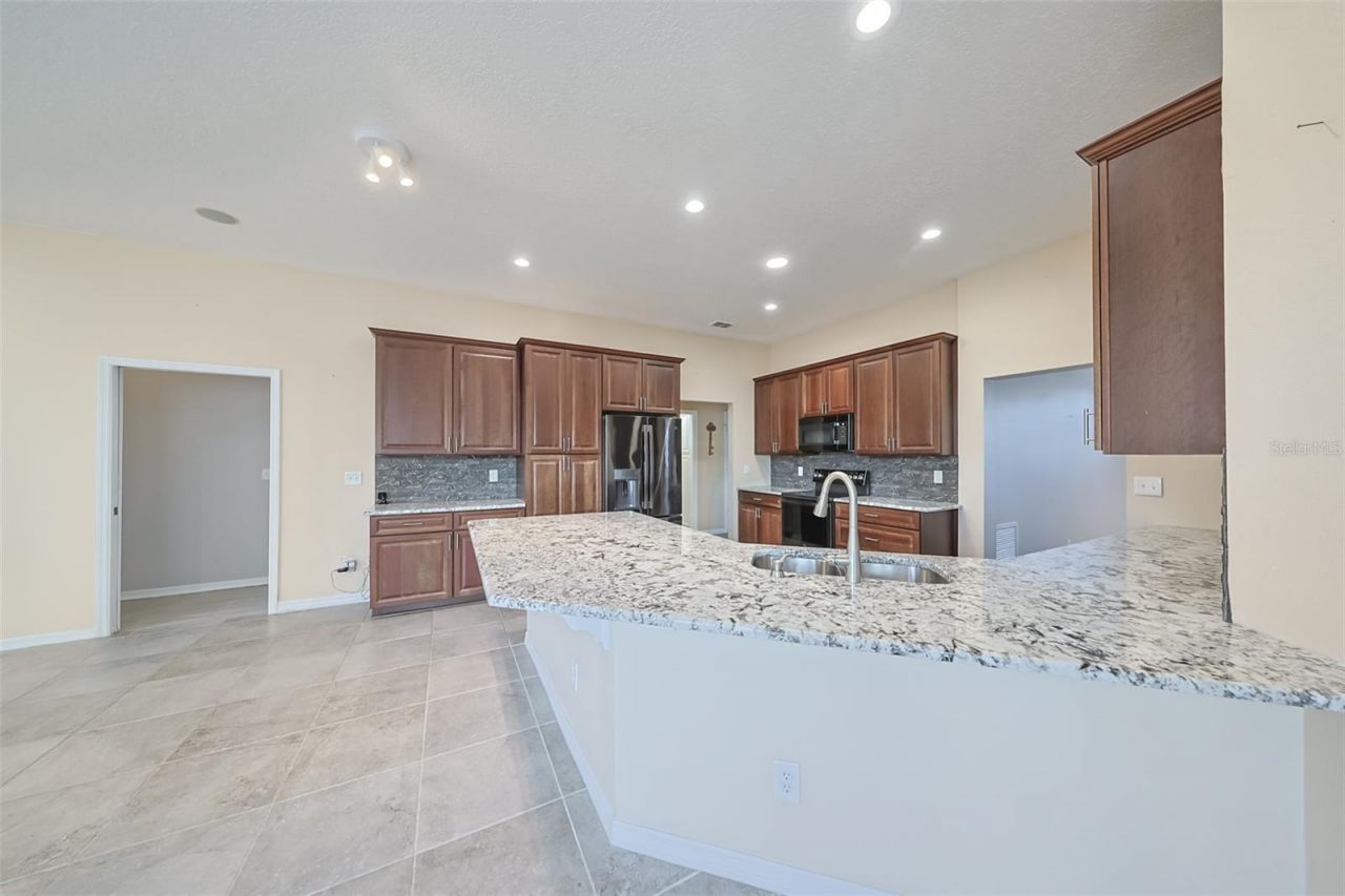 2320 Platinum Drive, Sun City Center, FL 33573 Photo