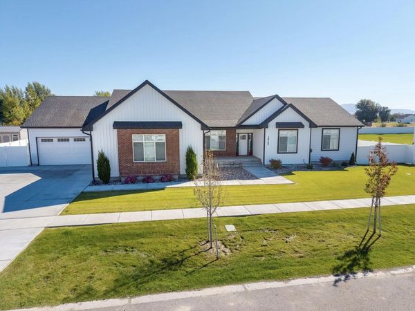 14735 Berkshire, Pocatello, ID 83202