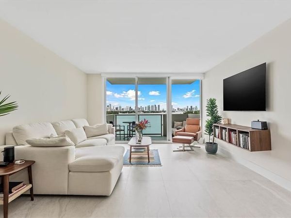 1200 West Avenue, Unit 604, Miami Beach, FL 33139