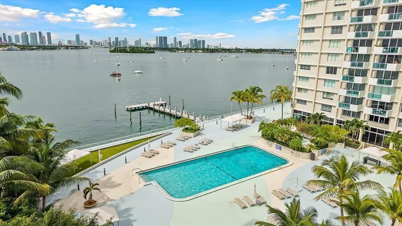 1200 West Avenue, Unit 604, Miami Beach, FL 33139 Photo