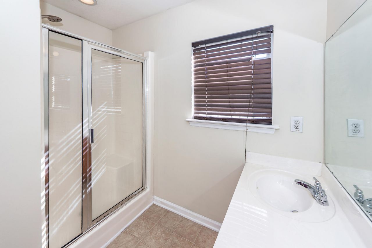 303 Cicadas Song Photo 26