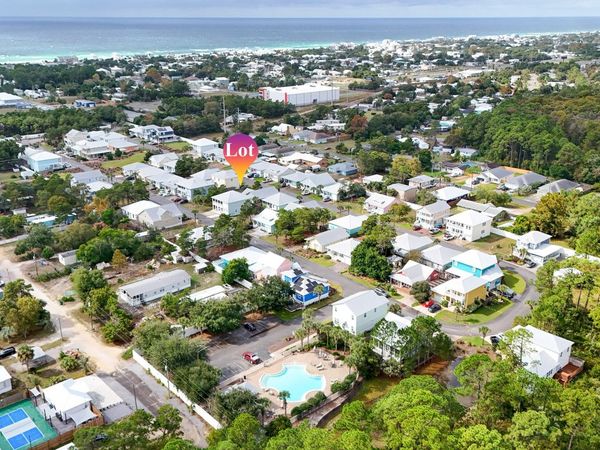 422 Paradise Boulevard, Panama City Beach, FL 32413