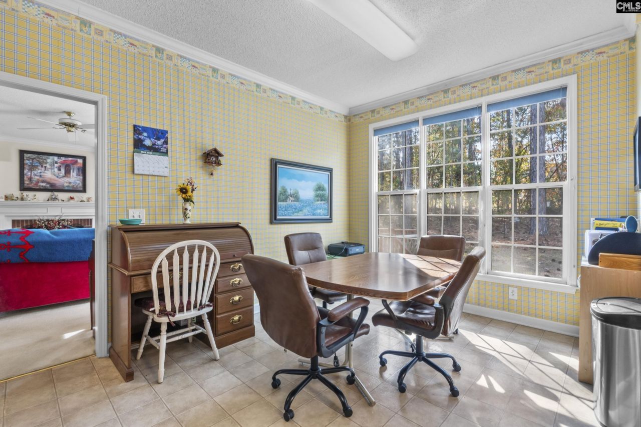 128 Laurel Court Photo 12