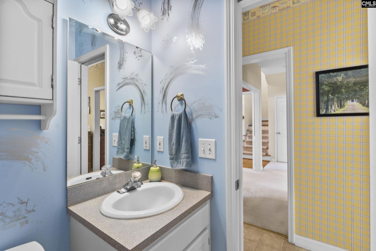 128 Laurel Court Photo 14