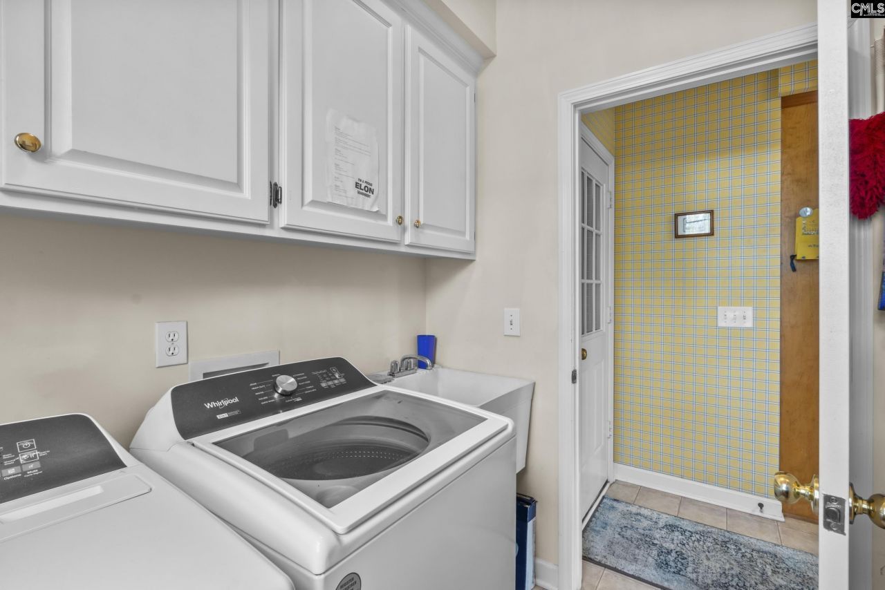 128 Laurel Court Photo 15