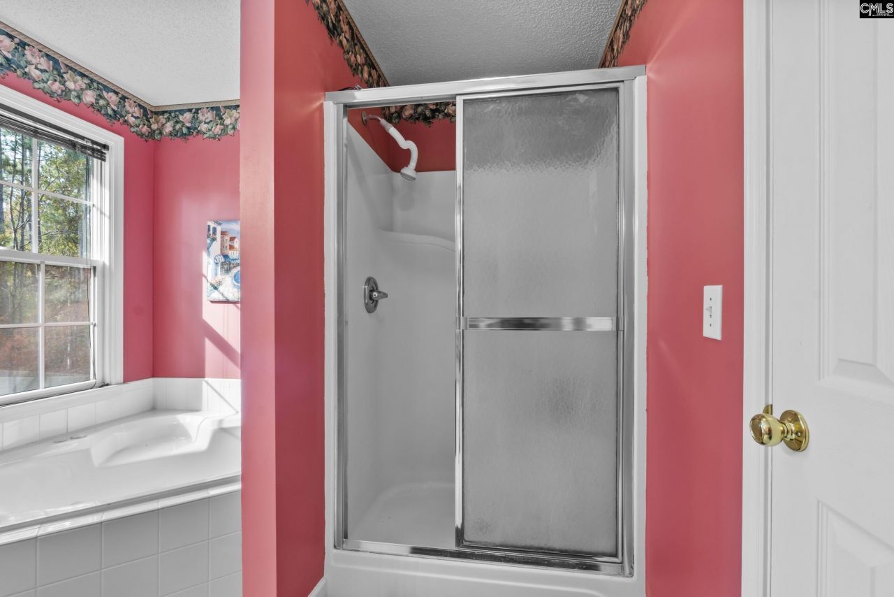 128 Laurel Court Photo 21