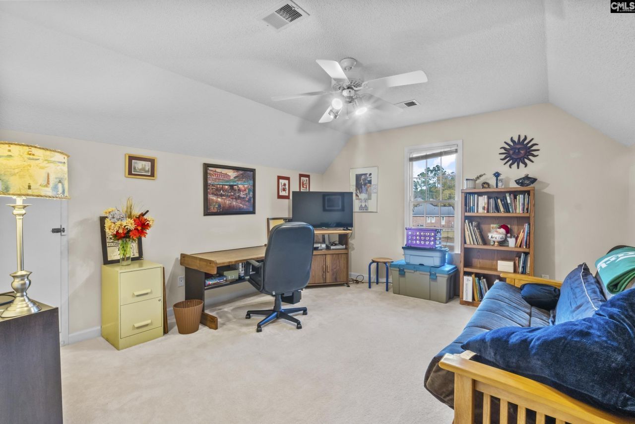 128 Laurel Court Photo 28