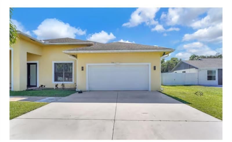 123 Bilbao St, Royal Palm Beach, FL 33411 Photo