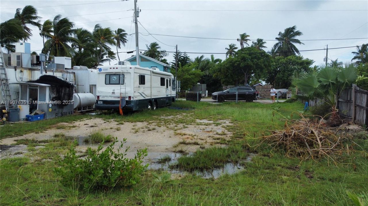 93 N Conch Ave, Marathon, FL 33050 Photo