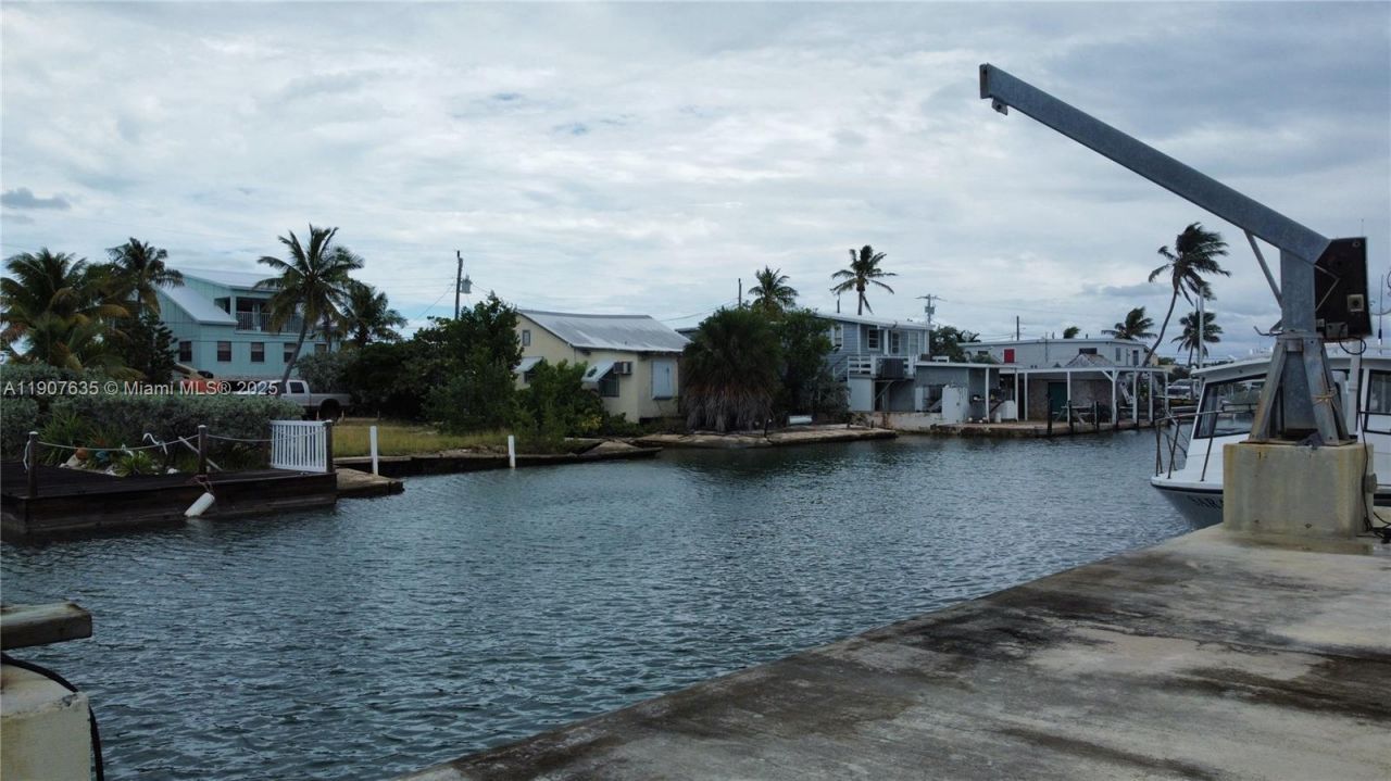 93 N Conch Ave, Marathon, FL 33050 Photo